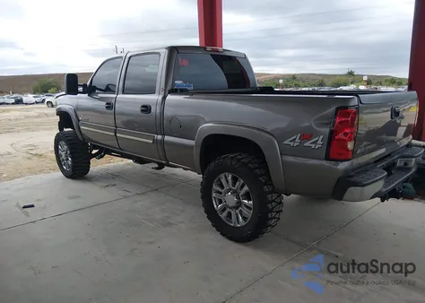 2006 Chevrolet Silverado 2500Hd Lt3 from USA, damaged, VIN 1GCHK23256F126771